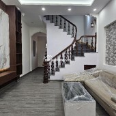 BÁN NHÀ GẦN PHỐ LÊ TRỌNG TẤN, Ô TÔ VINFAST ĐỖ CỬA, 3 MẶT THOÁNG SÁNG RỰC RỠ, 60m, 7.8 tỷ